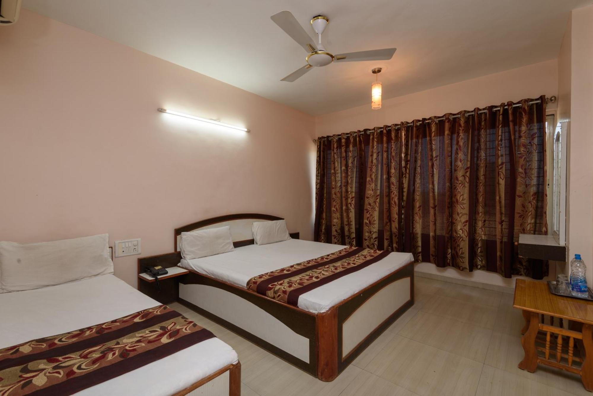 Hotel Sai Shraddha Shirdi Dış mekan fotoğraf